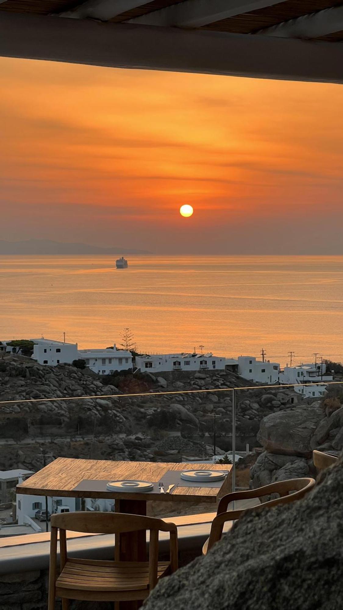 Nomia Sunset Mykonos