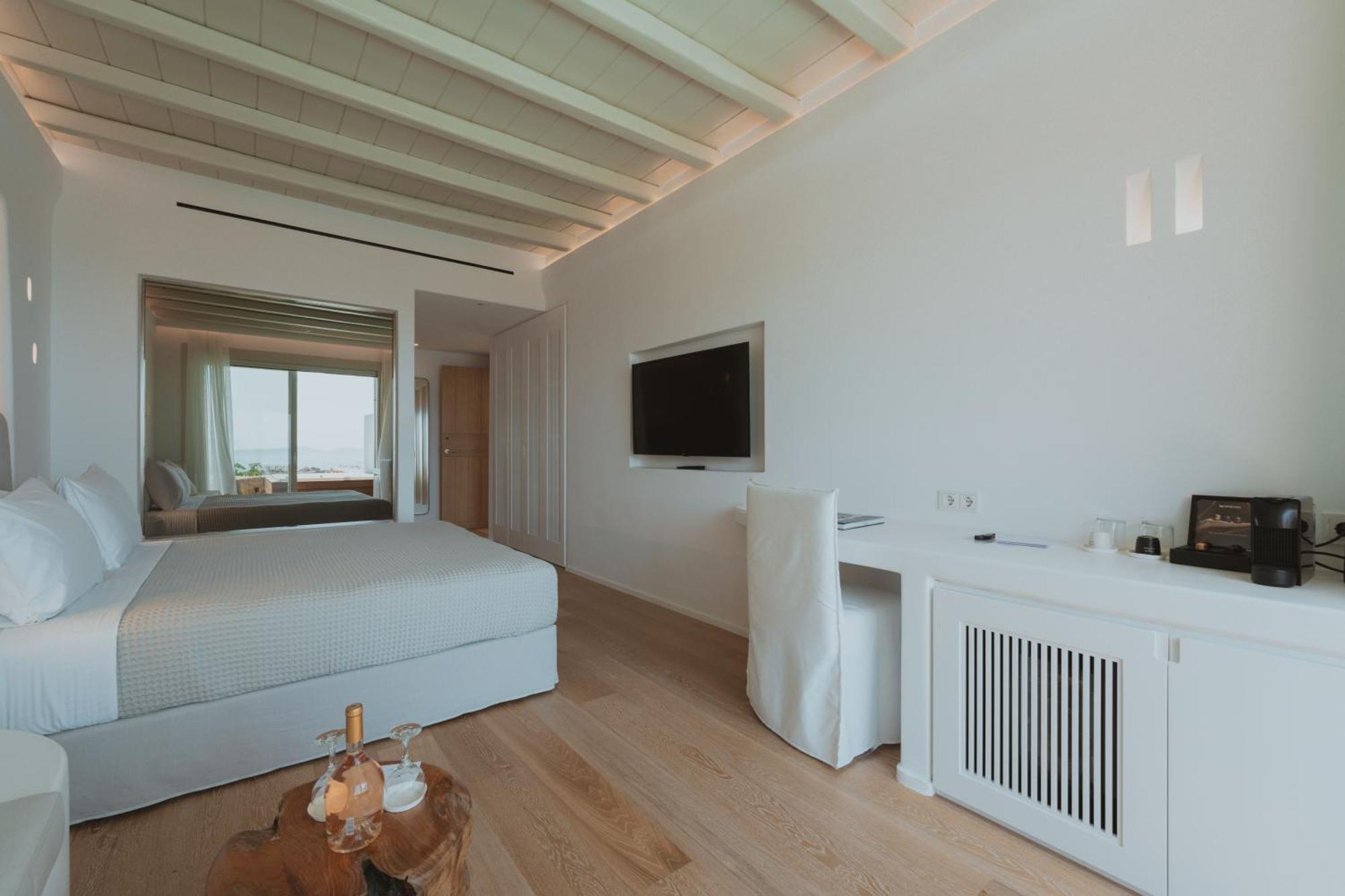 Hotel Nomia Sunset Mykonos 5*